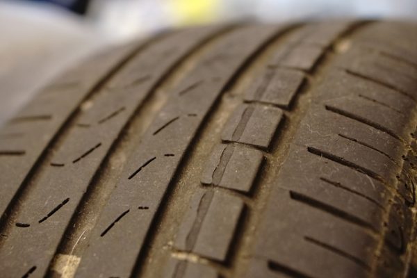 Ce qu’il faut prendre en compte lors de l’achat de pneus pour votre voiture